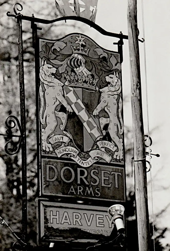 Dorsett Arms Pub